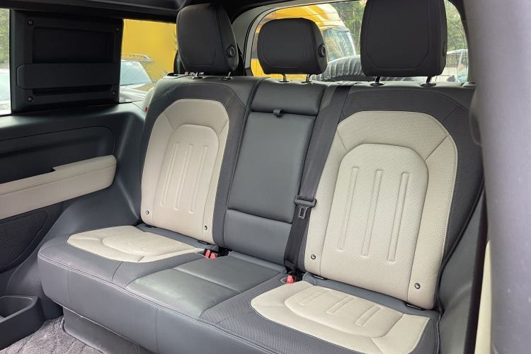 Used Land Rover Defender 2021 90 P400 X-DYNAMIC S
