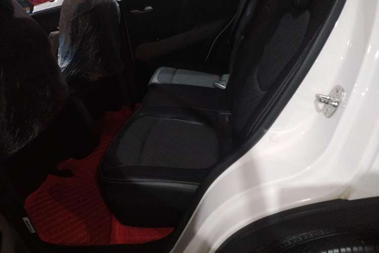 Used Baojun 510 2017 1.5L Automatic Fashion Model
