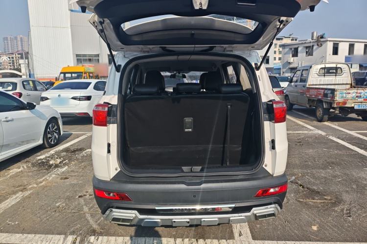 Used Wuling Hongguang S3 2019 1.5L Manual Standard Version China VI Standard