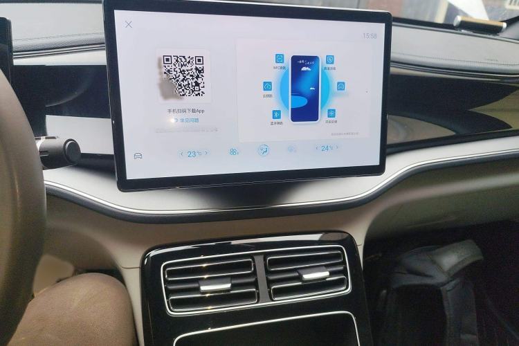 Used BYD Qin PLUS 2024 HONOR Edition DM-i 120KM Beyond Model
