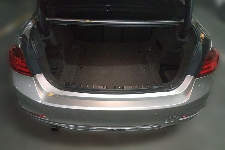 Used BMW 3 Series 2014 320Li Luxury Design Package