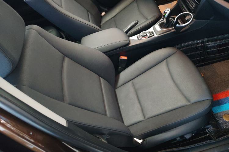 Used BMW X1 2014 sDrive18i Leading Model
