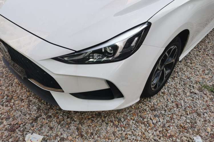 Used MG 5 2021 180 DVVT CVT Youth Luxury Edition
