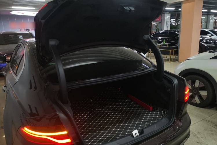 Used Jaguar XEL 2020 2.0T 250 PS SE Tech-Elegant Edition
