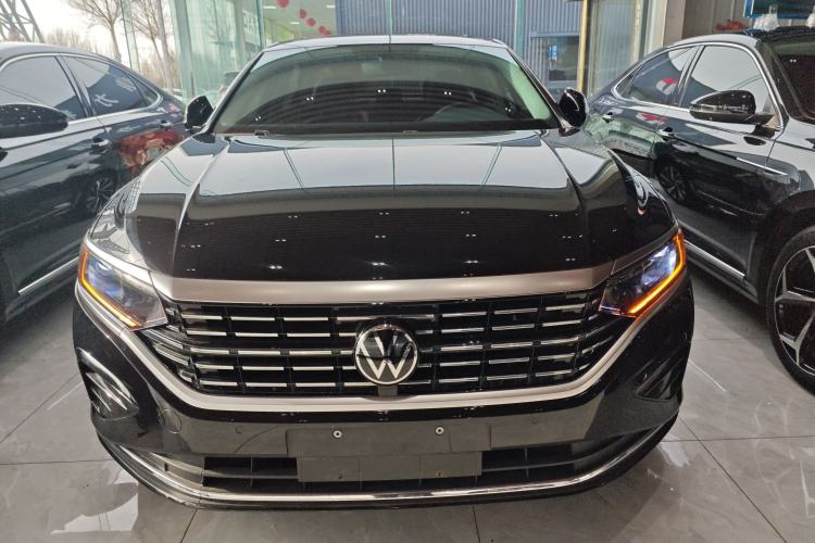 Used Volkswagen Passat 2023 Revised 330TSI Elite Edition
