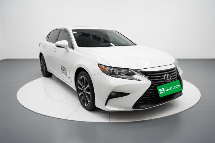 Used Lexus ES 2017 200 30th Anniversary Edition
