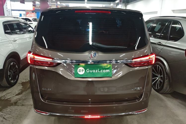 Used Buick GL8 2023 Land Executive Class Comfort Model
