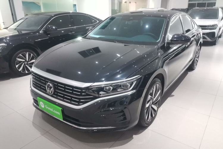 Used Volkswagen Passat 2024 380TSI Dragon Glory Edition
