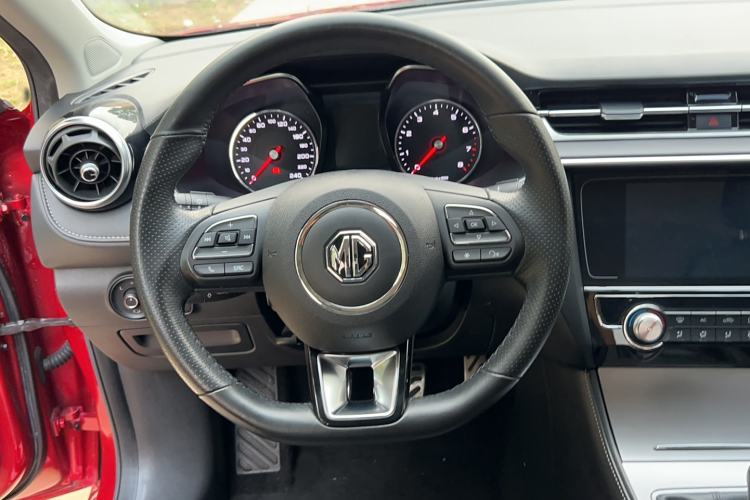 Used MG 6 2018 20T Manual Luxury Smart Connect Version China VI Standard
