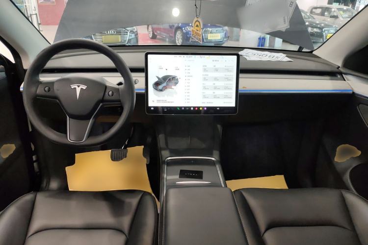 Used Tesla Model Y 2024 Rear-Wheel-Drive Version
