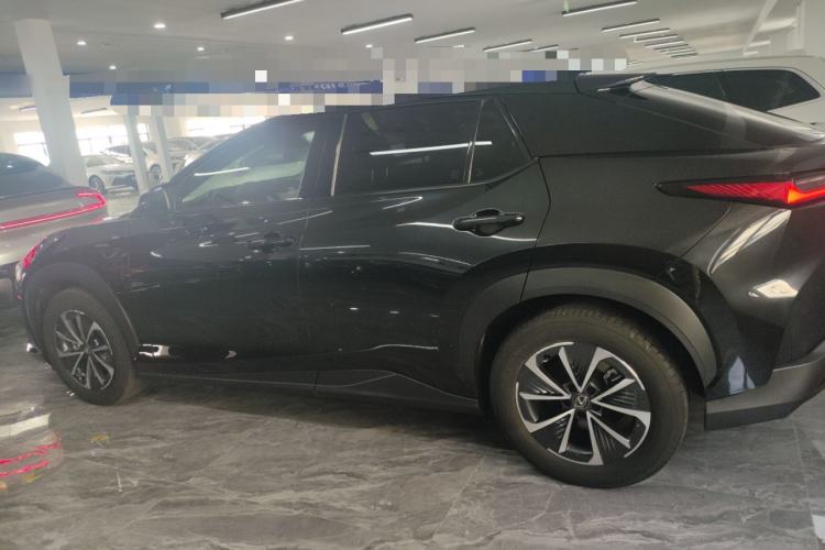 Used Lexus RZ 2023 450e All-Wheel Drive Luxury Edition
