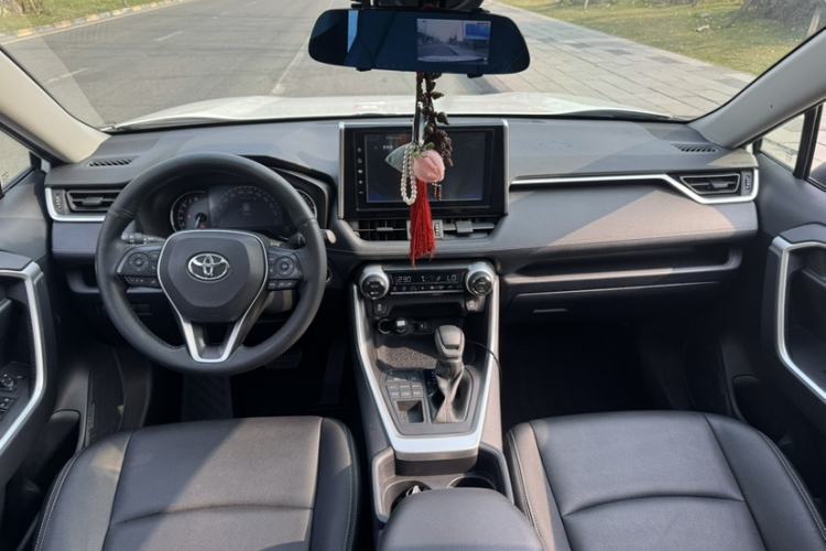 Used Toyota RAV4 2020 2.0L CVT 4x4 Trend Edition
