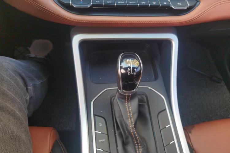 Used Geely Auto Vision X6 2020 1.4T CVT Luxury Edition
