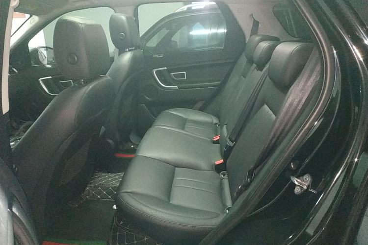 Used Land Rover Discovery Sport 2018 240 PS SE Version