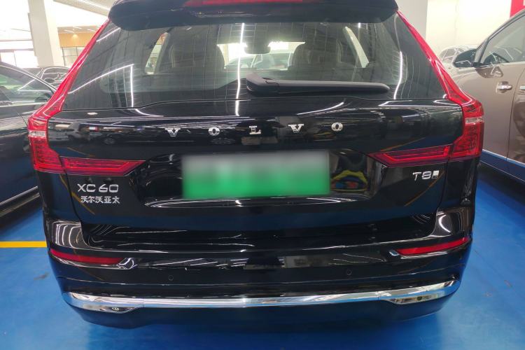 Used Volvo XC60 New Energy 2025 Plug-in Hybrid Long-Range All-Wheel Drive Smart Luxury Edition
