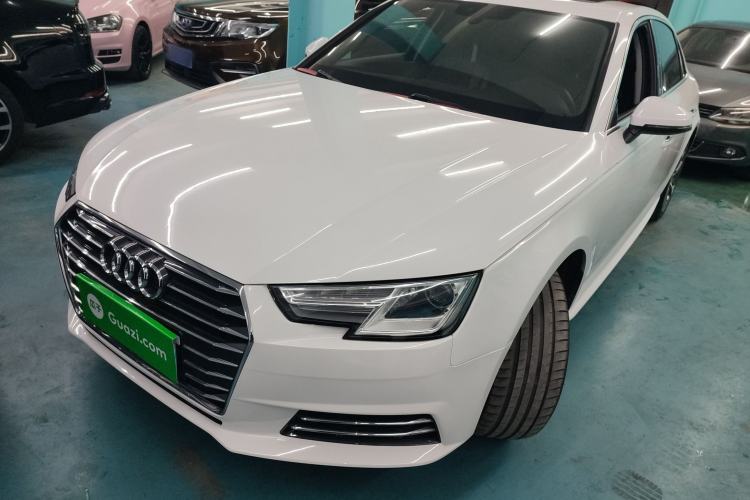 Used Audi A4L 2018 30th Anniversary Edition 30 TFSI Ambition Model