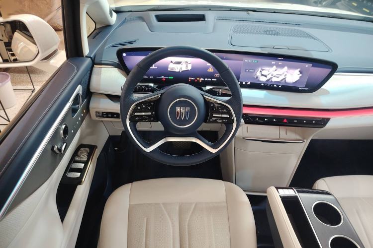 Used Buick GL8 New Energy 2024 Lu Zun Luxury Edition 7-Seater
