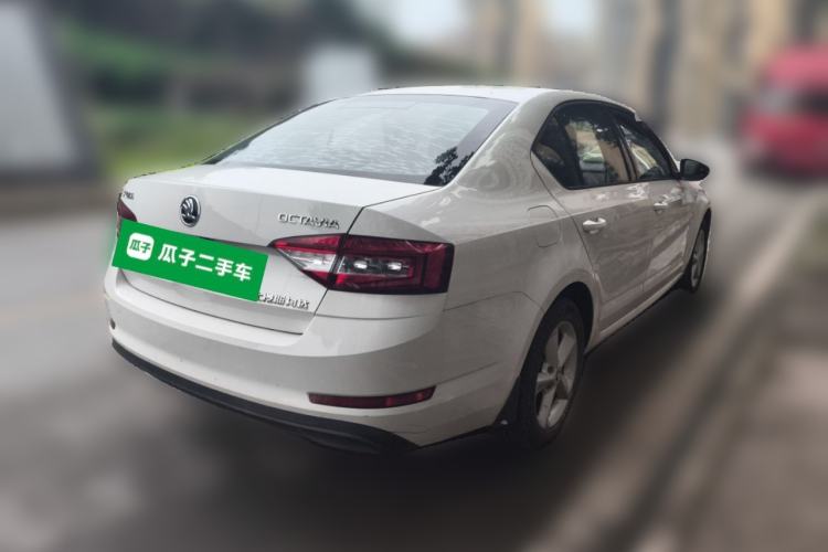 Used Skoda Octavia 2018 1.6L Manual Standard Edition
