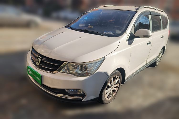 Used Baojun 730 2016 1.5L Manual Comfort Version 7 Seats China V Emission Standard