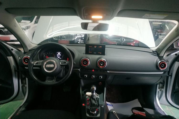 Used Audi A3 2016 Limousine 35 TFSI Ambition Edition
