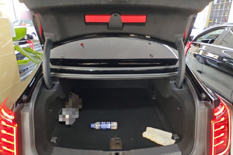 Used Hongqi H9 2022 2.0T Smart Connect Flagship Edition
