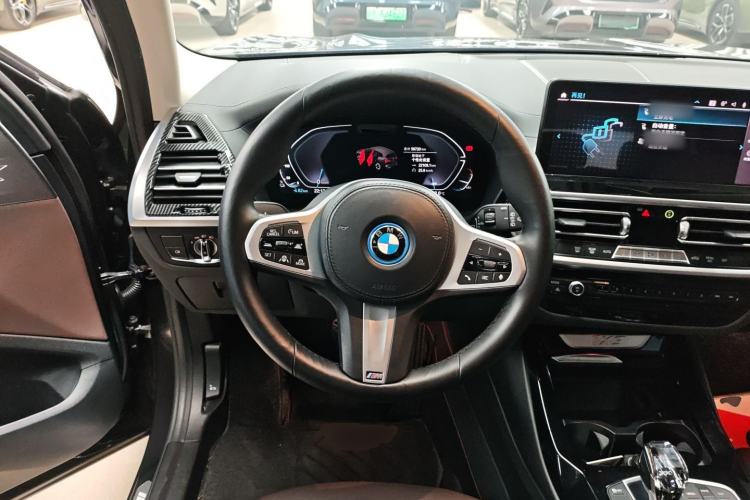 Used BMW iX3 2022 Leading Model
