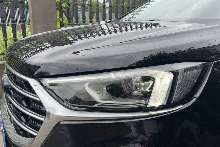 Used Ford Edge 2022 PLUS EcoBoost 245 Four-Wheel Drive Platinum Edition 7-Seater
