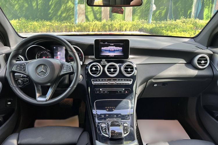 Used Mercedes-Benz GLC 2019 GLC 200 L 4MATIC
