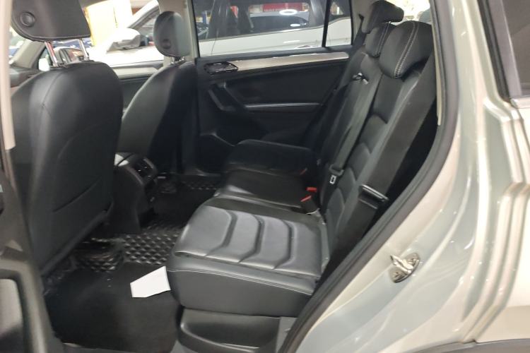 Used Volkswagen Tiguan L 2017 330TSI Automatic Two-Wheel Drive Comfort Edition