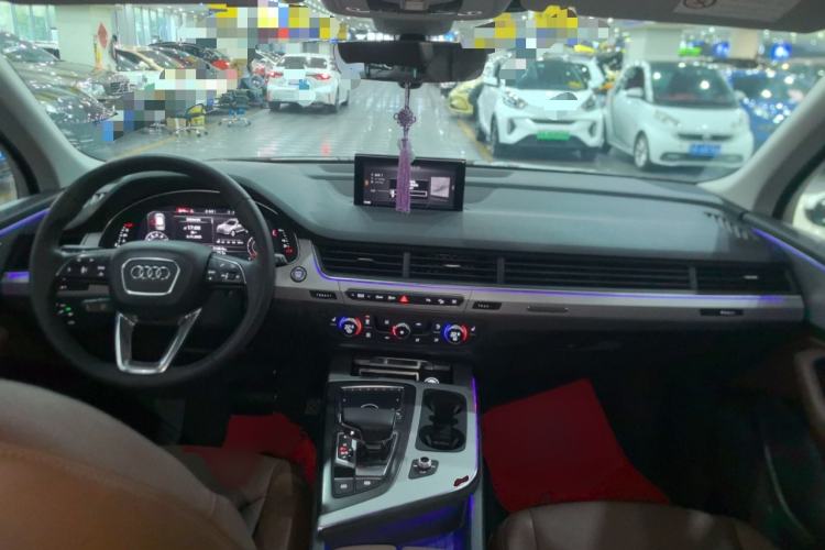 Used Audi Q7 2018 45 TFSI Technology Edition
