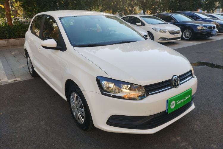 Used Volkswagen Polo 2016 1.4L Manual Fashion Model
