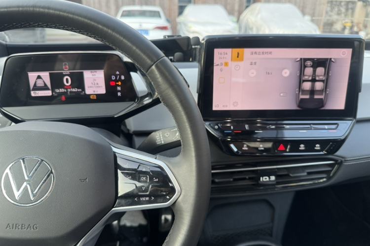 Used Volkswagen ID.3 2024 Outstanding Edition
