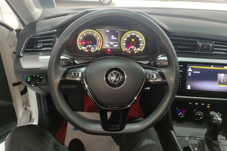 Used Volkswagen Lamando 2021 230TSI DSG Fashion Edition
