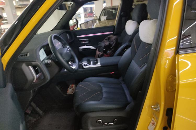 Used  G318 2025 Worry-Free Adventure Edition Four-Wheel Drive Secret Realm Version