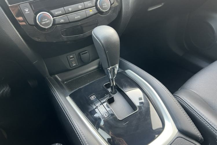 Used Nissan X-Trail 2014 2.0L CVT Comfort Edition 2WD