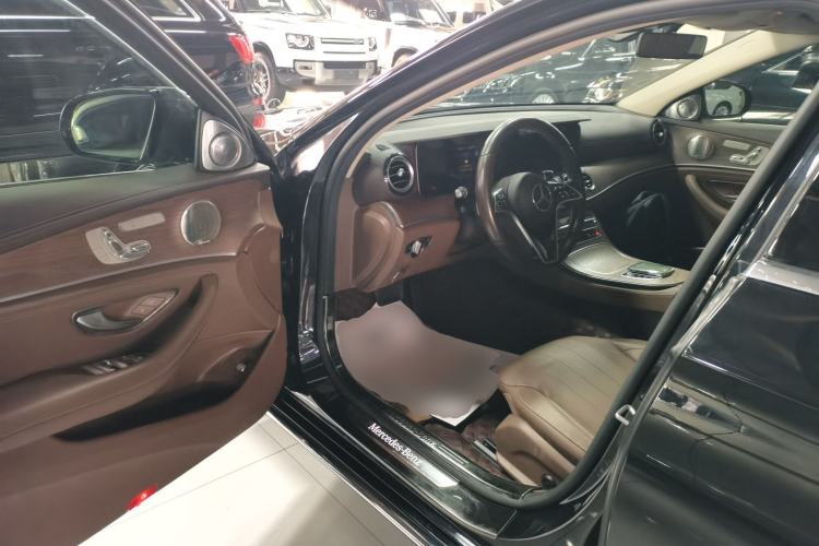 Used Mercedes-Benz E-Class 2021 Restyled E 300 L Luxury Edition
