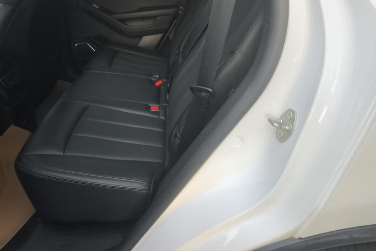 Used BYD Tang New Energy 2018 DM 2.0T All-Wheel Drive Smart Connectivity Luxury Model 7 Seats China V Emission Standard
