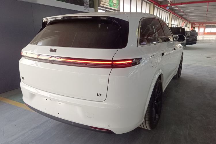 Used Li Auto L7 2023 Max model
