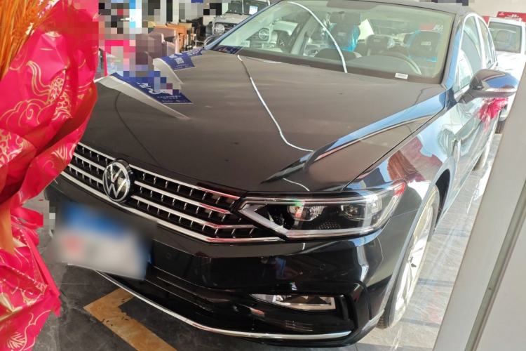 Used Volkswagen Magotan 2025 Zhongxiang Version 280TSI DSG Comfort Edition