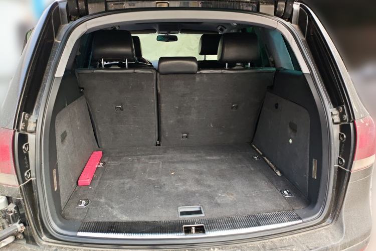 Used Volkswagen Touareg 2009 3.0T Diesel Top-Trim Model