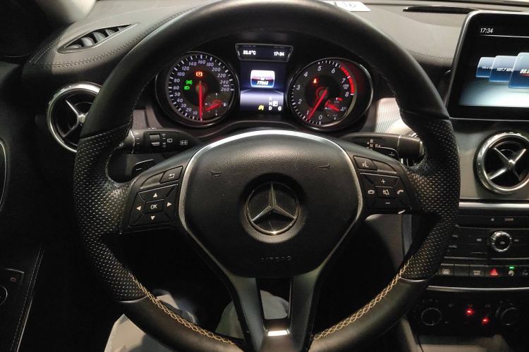 Used Mercedes-Benz GLA 2016 GLA 220 4MATIC Fashion Edition