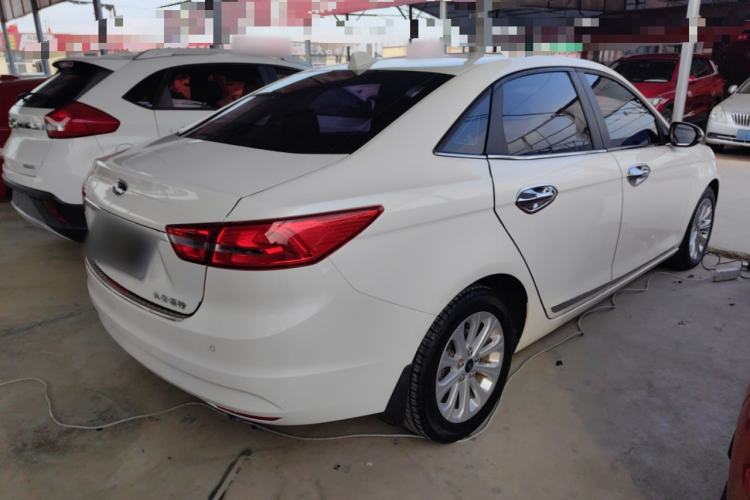 Used Ford Escort 2015 1.5L Automatic Fashion Model