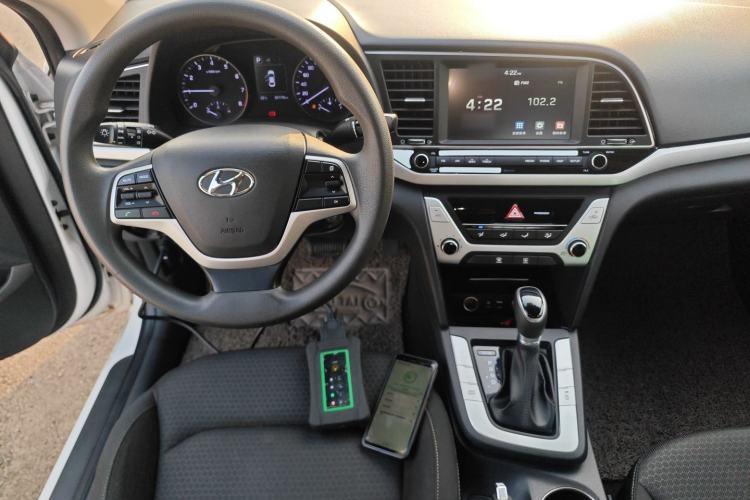 Used Hyundai Elantra 2016 1.6L Automatic ZhiXuan – Elite Version
