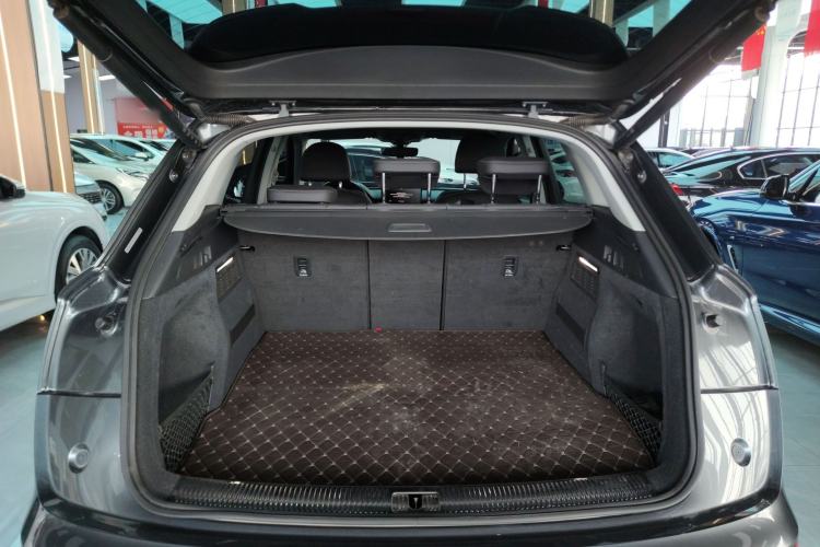 Used Audi Q5L 2022 40T Luxury Dynamic Model
