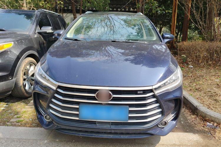 Used BYD Song MAX 2019 1.5T Automatic SmartConnect ZhiLian RuiDong Edition with 6 Seats China VI Standard