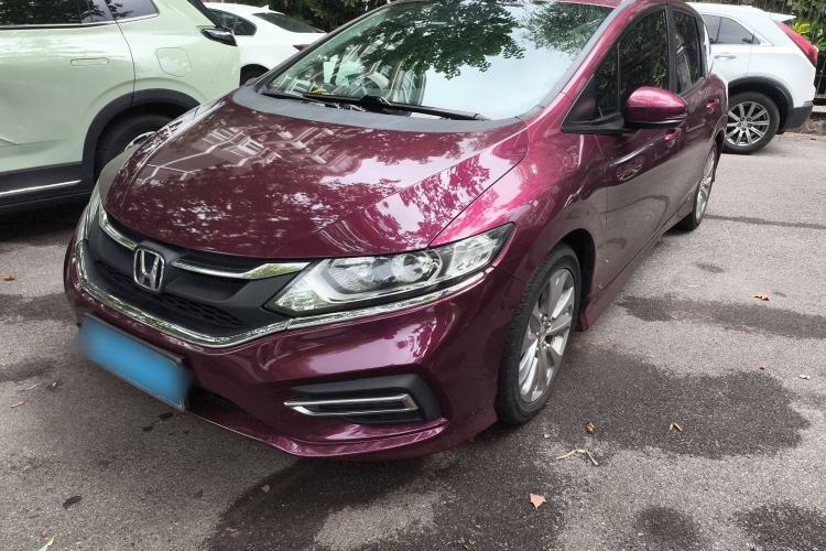 Used Honda Jade 2017 1.8L automatic Comfort version 5 seats
