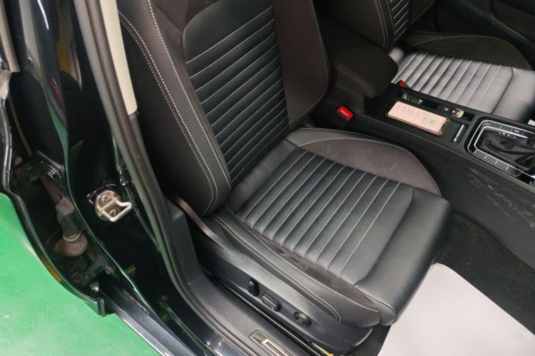 Used Volkswagen Magotan 2020 330TSI DSG Leading Model