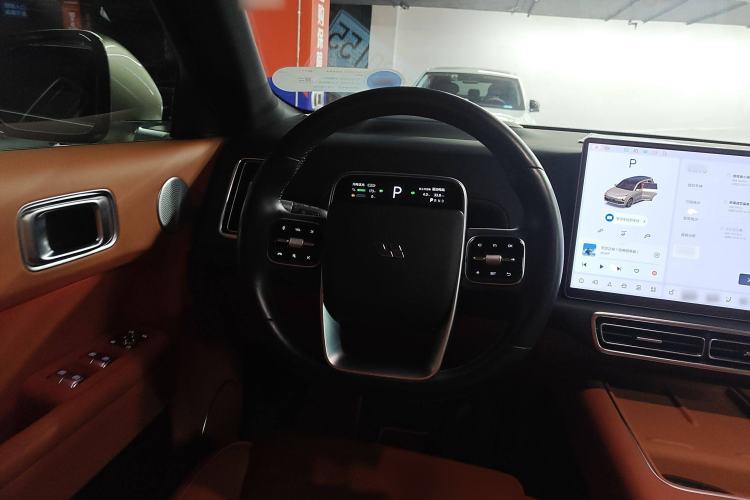 Used Li Auto L9 2022 Max model
