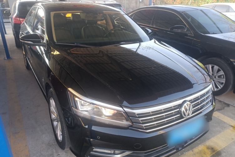 Used Volkswagen Passat 2017 330TSI DSG Luxury Edition
