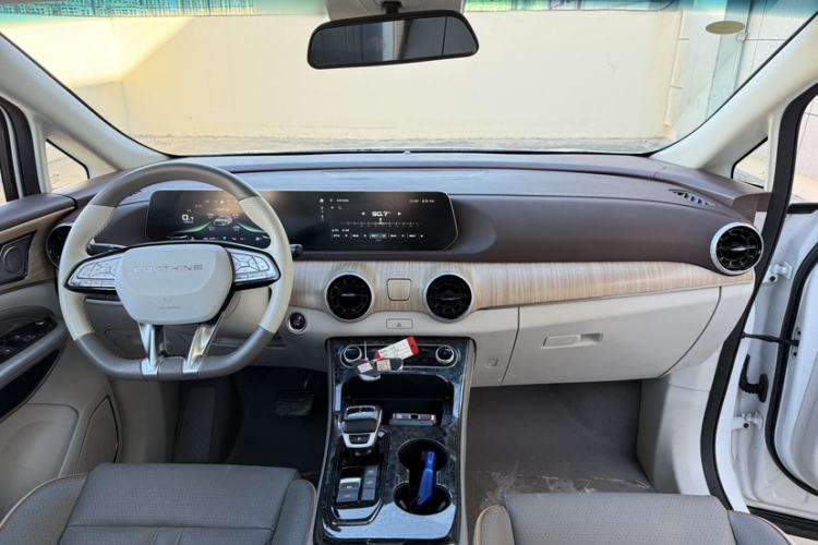 Used FORTHING Yacht 2022 1.5T DCT Chasing-the-Waves Edition
